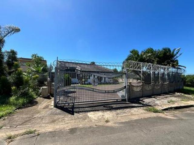 House for sale in Mount Moreland, Kwazulu-natal