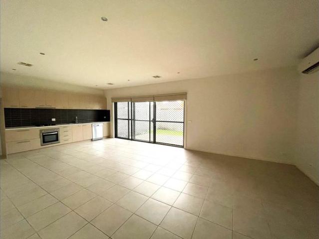Townhouse for rent in Camerons Creek, Victoria