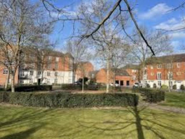 Apartment for rent in Abbey Park, Barton In Fabis