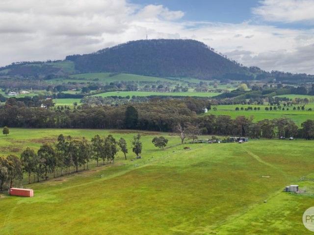 Land for sale in Scotsburn, Victoria