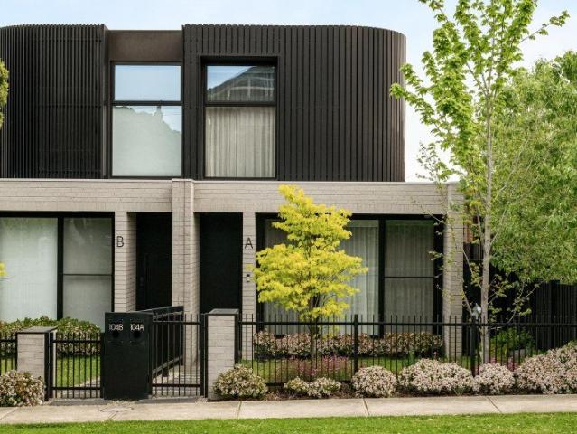 Townhouse for sale in Thornbury, Melbourne