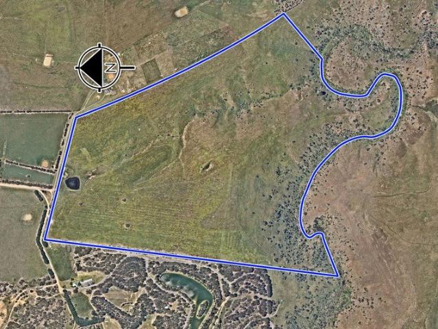 Cottage for sale in Myrniong, Victoria