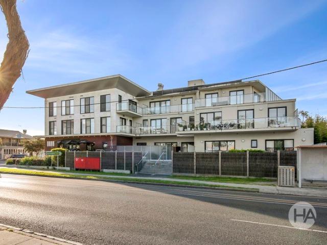 Apartment for sale in Rosebud, Melbourne