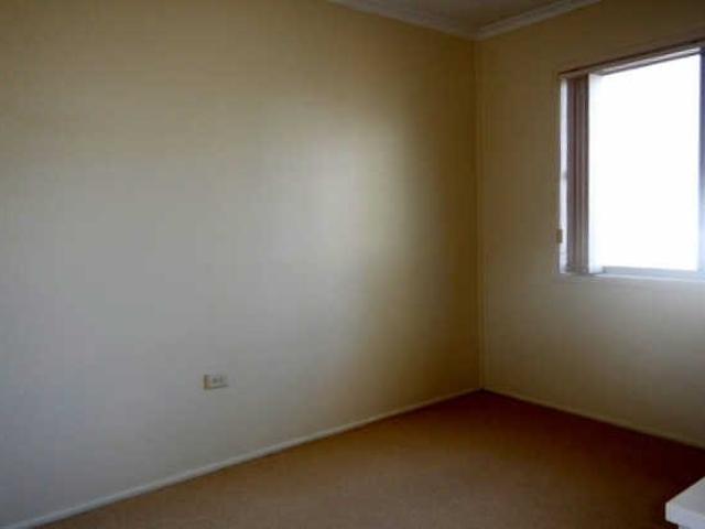 Apartment for rent in Eimeo, Queensland