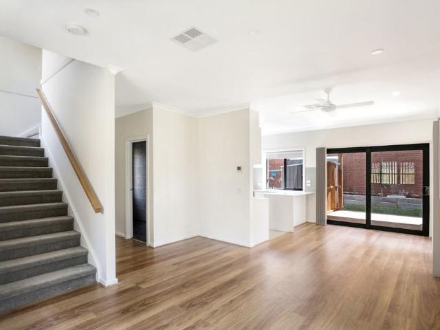 Townhouse for rent in Camerons Creek, Victoria