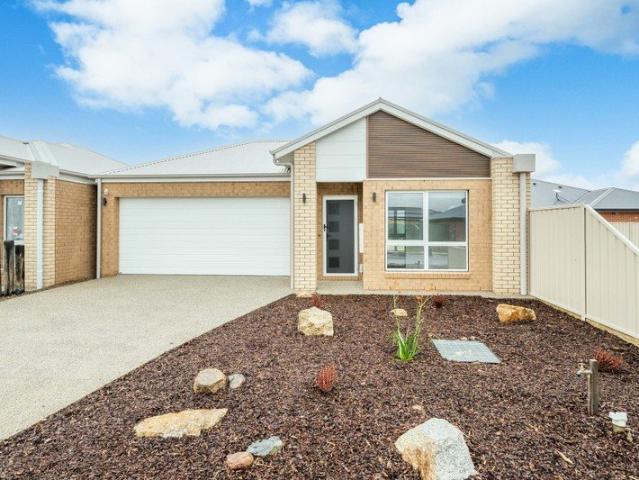 House for sale in Kialla, Victoria