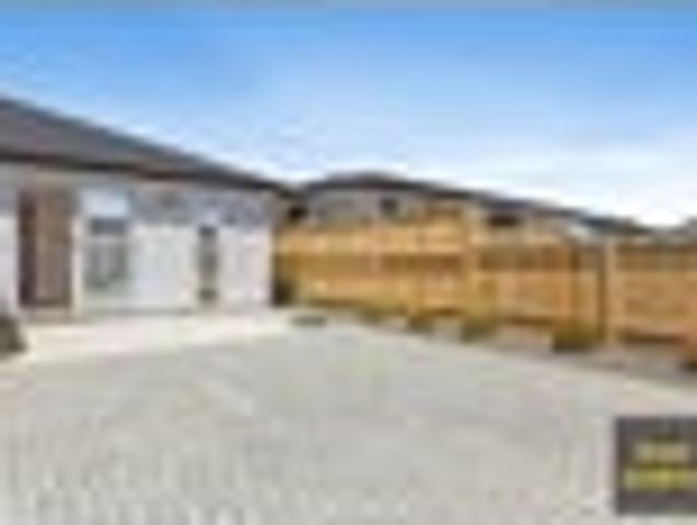 House for sale in Awhitu