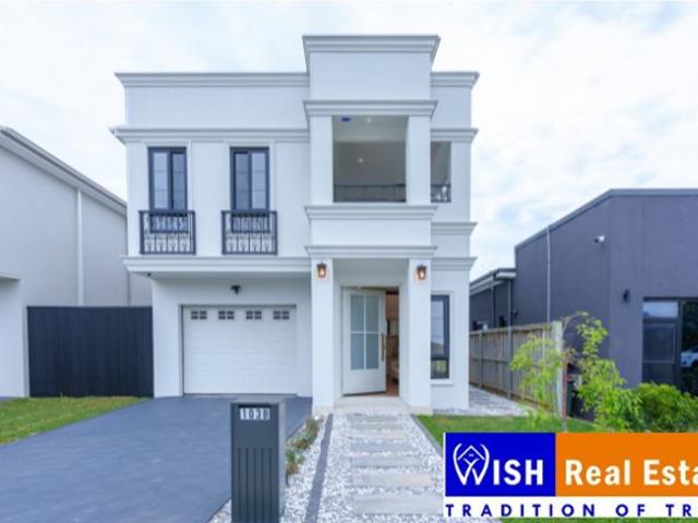 House for sale in Gledswood Hills, Sydney