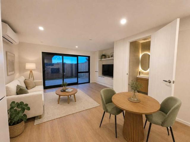 Townhouse for rent in Northcote, Kaipātiki