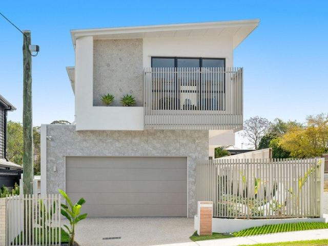 House for sale in Greenslopes, Greater Brisbane
