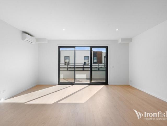 Townhouse for rent in Camerons Creek, Victoria