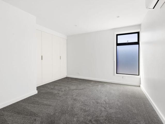 Townhouse for rent in Camerons Creek, Victoria