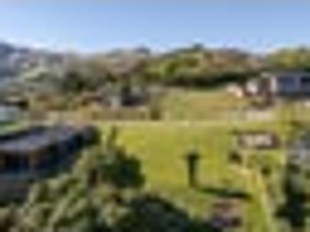 Land for sale in Little Akaloa, Canterbury
