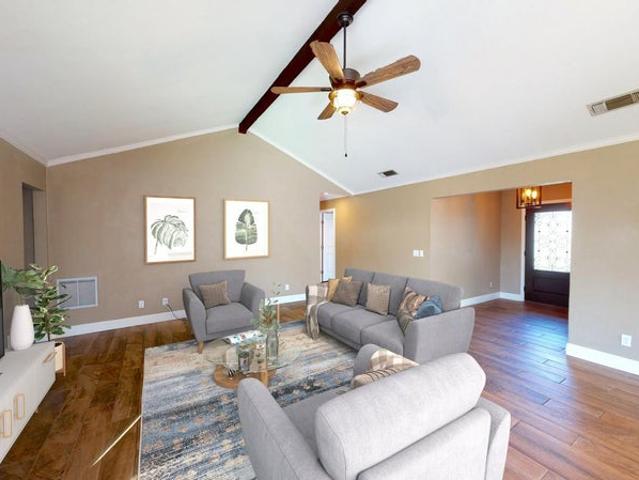 Room for rent in Cedar Park, Williamson County