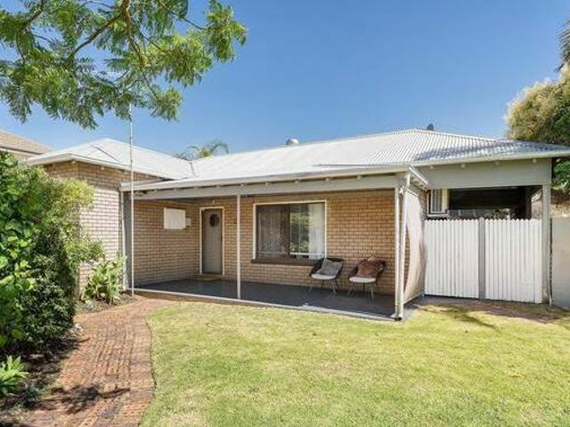 House for sale in Parklands, Western Australia
