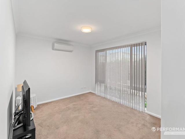 Townhouse for rent in Stirling, Western Australia