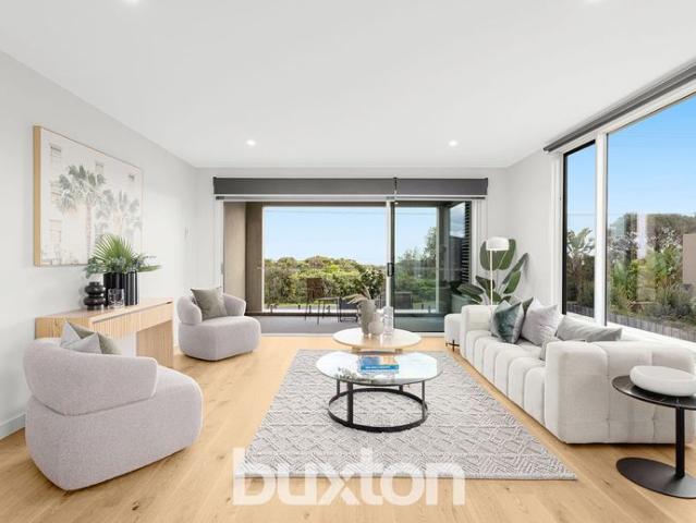 Townhouse for rent in Seaford, Melbourne