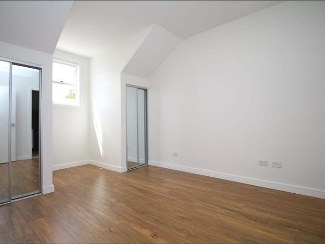 Townhouse for rent in Sydney, New South Wales