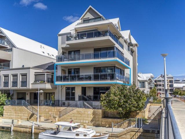 Apartment for sale in Parklands, Western Australia
