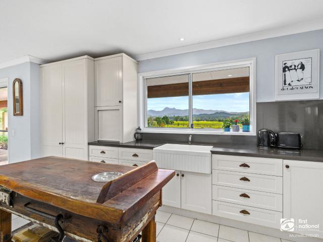 Cottage for sale in Crystal Creek, New South Wales