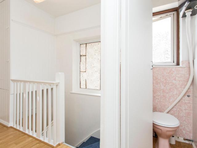 Room for rent in London Borough of Ealing, Greater London