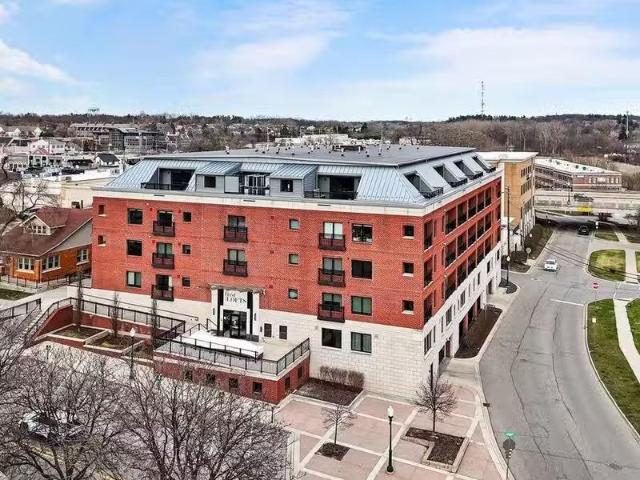 Condo for rent in Rochester