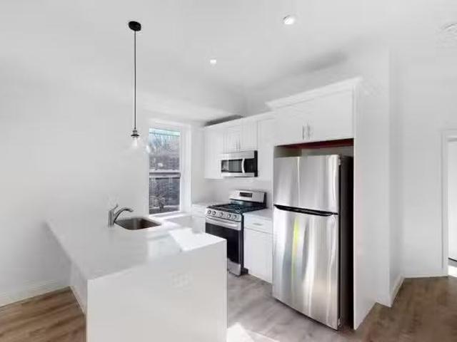 Condo for rent in Boston
