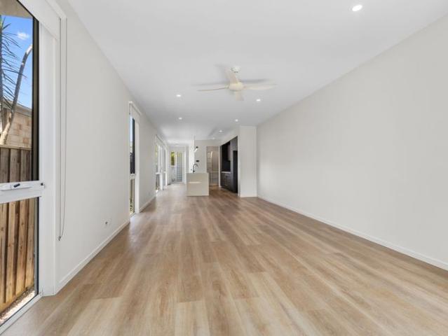 House for rent in Palm Beach, Gold Coast City