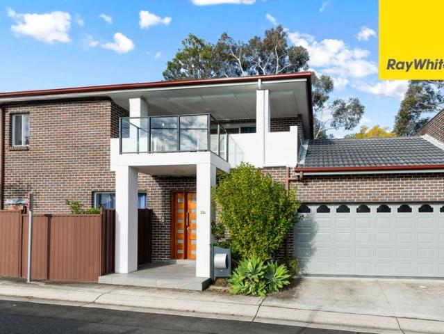 Duplex for rent in Sydney, New South Wales