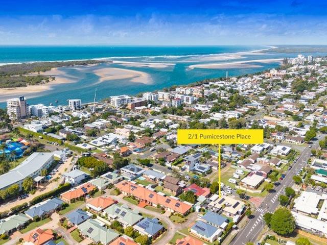 Duplex for sale in Kings Creek, Queensland