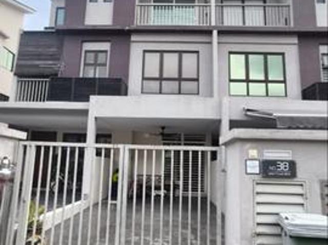Townhouse for sale in Kajang, Langat