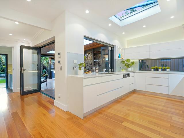 House for sale in Croydon
