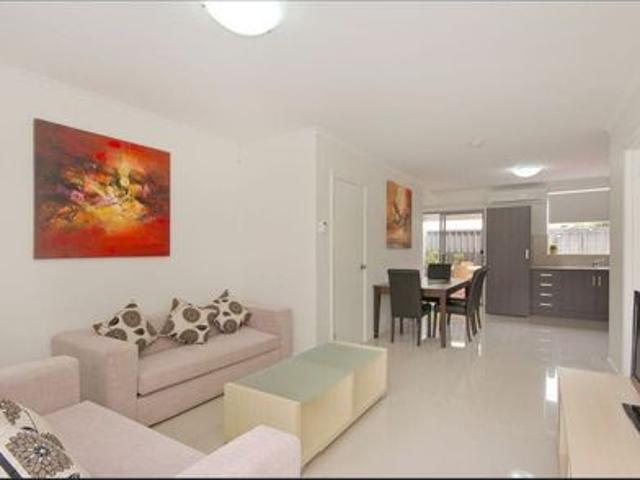 Townhouse for rent in Horseshoe Creek, South Australia