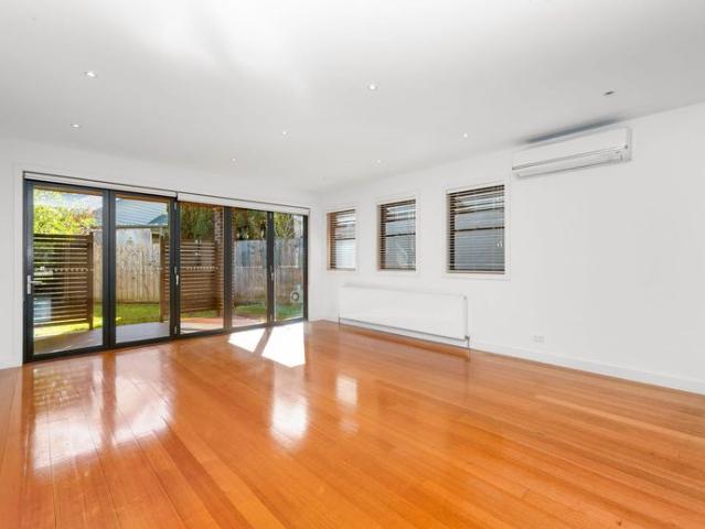Townhouse for rent in Camerons Creek, Victoria