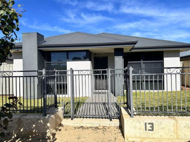 House for rent in Parklands, Western Australia