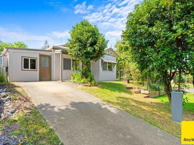 House for rent in Mooroobool, Cairns