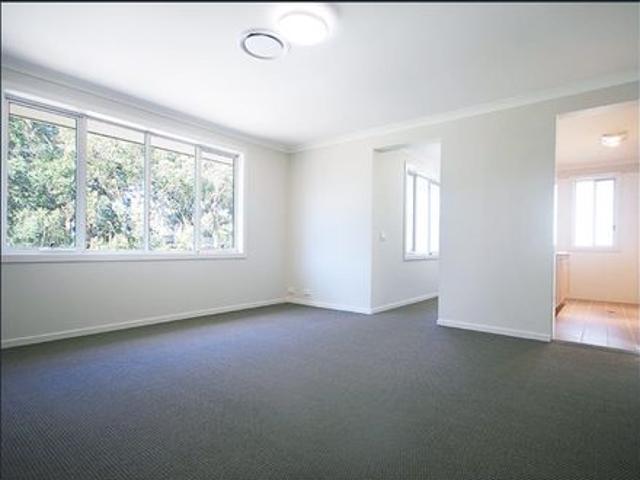 House for rent in Grantham Farm, Sydney