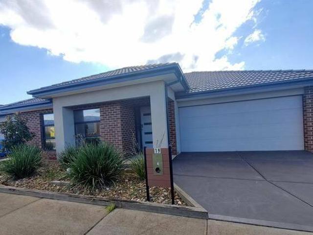House for rent in Camerons Creek, Victoria