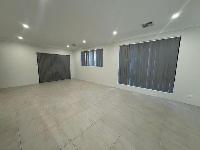 House for rent in Midvale, City of Swan