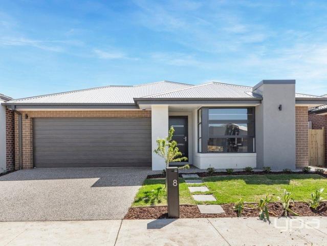House for rent in Rockbank, Melbourne