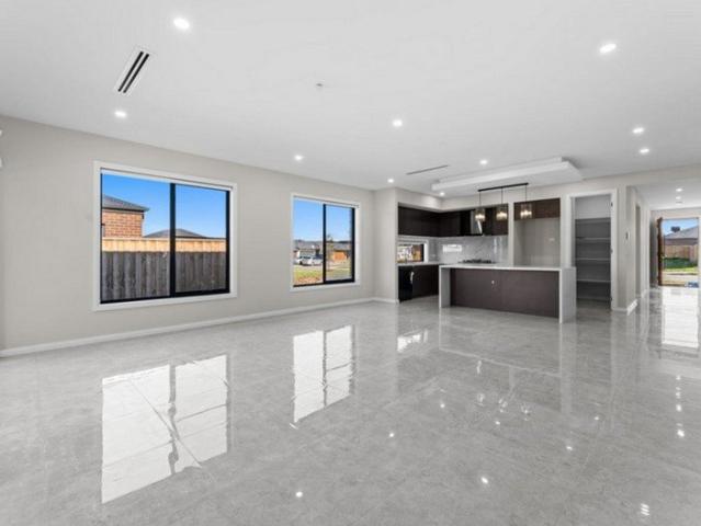 House for rent in Banyan Place, Melbourne