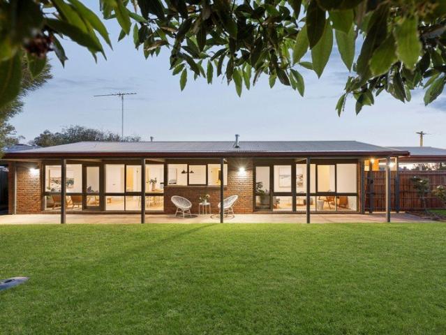 House for sale in Grovedale, Geelong