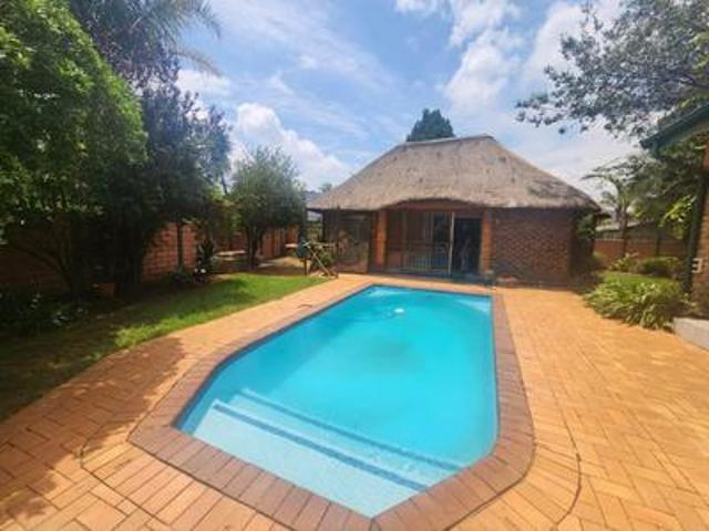 House for sale in Mohlakeng, Gauteng