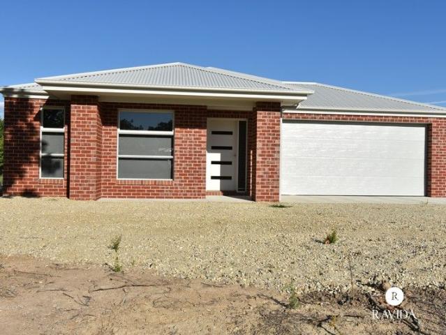 House for sale in Victoria