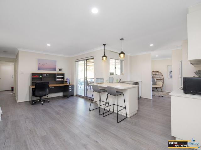 House for rent in Forrestfield, Western Australia