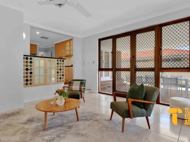House for sale in Booragoon, City of Melville