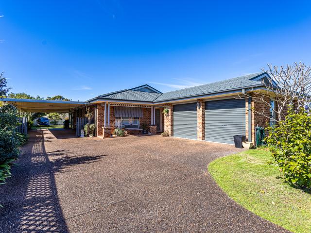 House for sale in Tea Gardens, New South Wales