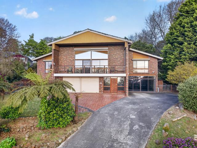 House for rent in Holly Hill Estate, Melbourne