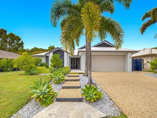 House for sale in Parklakes, Sunshine Coast Regional