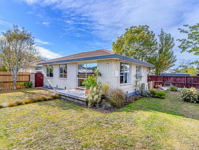 Property for sale in Canterbury